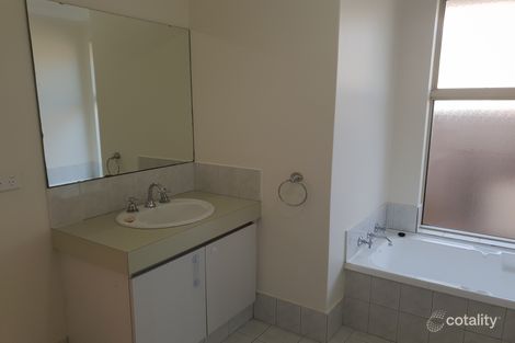 Property photo of 12 Winsport Court Merriwa WA 6030