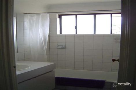 Property photo of 1 Lockwood Crescent Withers WA 6230