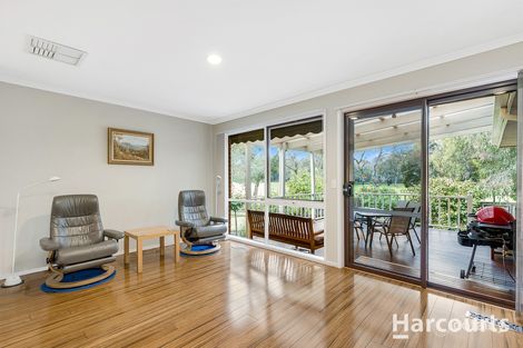 Property photo of 31 Tullimbar Circuit Vermont South VIC 3133