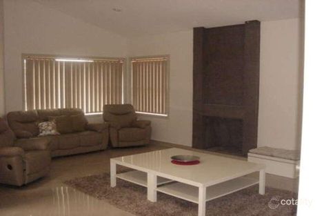 Property photo of 2 Turquoise Crescent Bossley Park NSW 2176