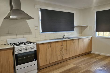 Property photo of 2 Roe Street Leichhardt QLD 4305