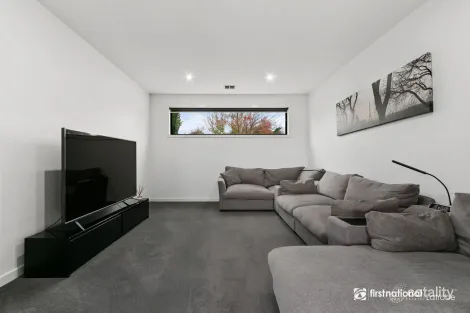 Property photo of 12 Woodhall Close Traralgon East VIC 3844
