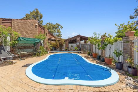 Property photo of 1 Nicholson Crescent Lesmurdie WA 6076