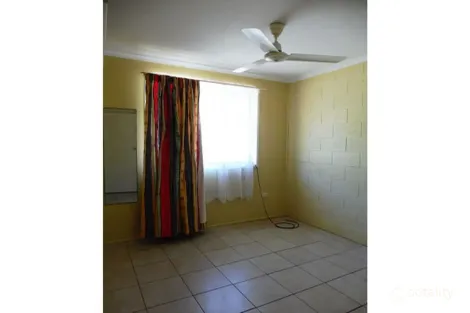 Property photo of 4/4 Creal Street East Mackay QLD 4740