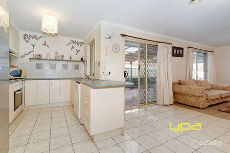 Property photo of 27 Woodlea Crescent Craigieburn VIC 3064