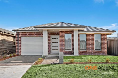 35 Farmgate Cres, Calderwood, NSW 2527