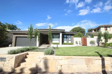 Property photo of 35 Bavin Street Curtin ACT 2605