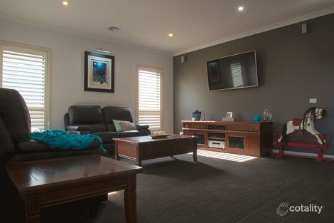 Property photo of 14 Golden Heights Drive Golden Square VIC 3555