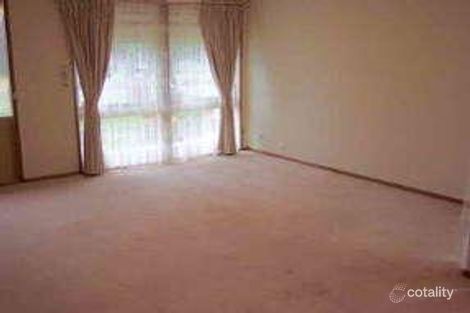 Property photo of 104 Chalcot Drive Endeavour Hills VIC 3802