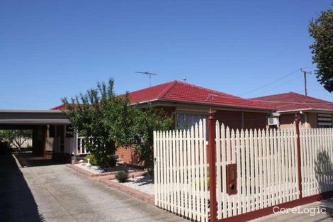 Property photo of 17 Larisa Road St Albans VIC 3021