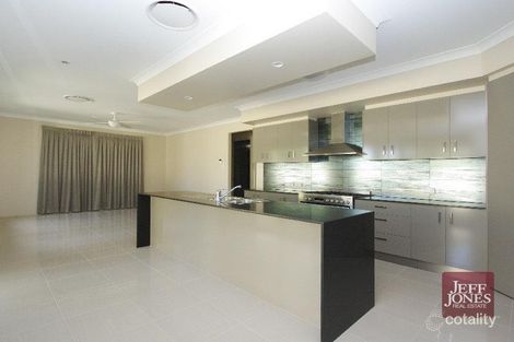 Property photo of 15 Harding Close Manly West QLD 4179