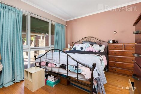 Property photo of 60 Rawdon Hill Drive Dandenong North VIC 3175