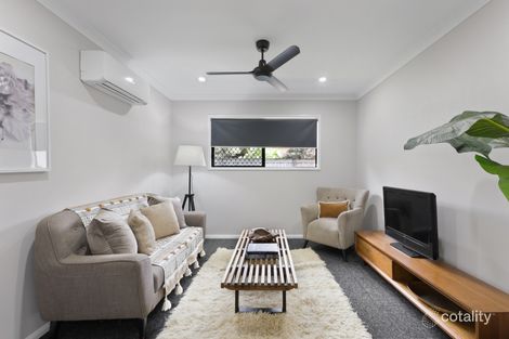 Property photo of 1 Kiber Place Ooralea QLD 4740
