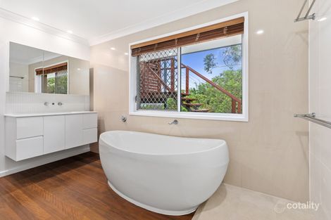 Property photo of 9 Attadale Court Elanora QLD 4221