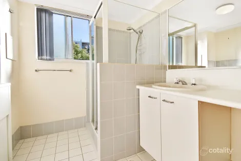 Property photo of 4/25 Saltair Street Kings Beach QLD 4551