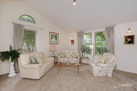 Property photo of 2 Earls Court Cherrybrook NSW 2126