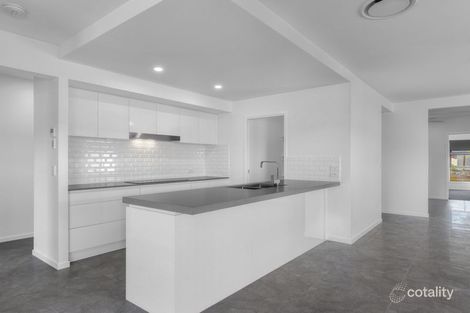 Property photo of 36 Stirling Street Bridgeman Downs QLD 4035