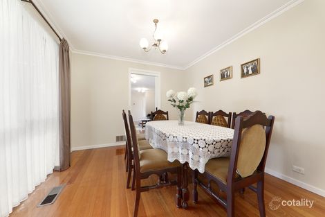 2 Aviva Ct, Wheelers Hill, VIC 3150