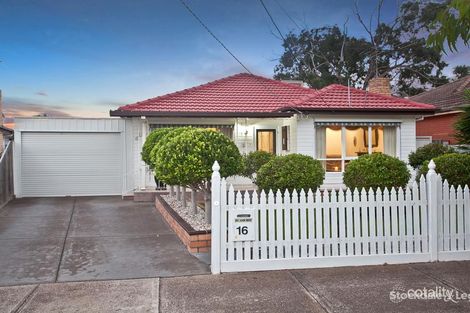 Property photo of 16 Earlsfield Court Deer Park VIC 3023