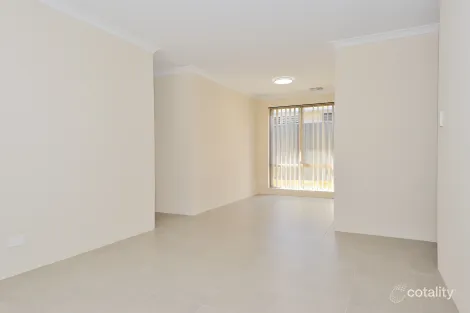 Property photo of 105 Windermere Boulevard Aveley WA 6069
