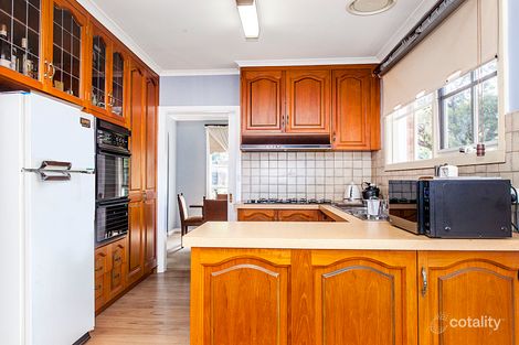 Property photo of 1/70 Blackburn Road Blackburn VIC 3130