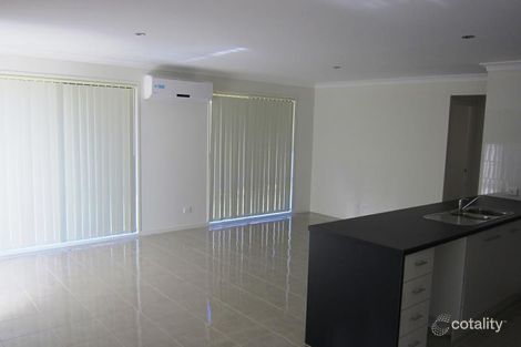 Property photo of 24 Coops Place Heritage Park QLD 4118
