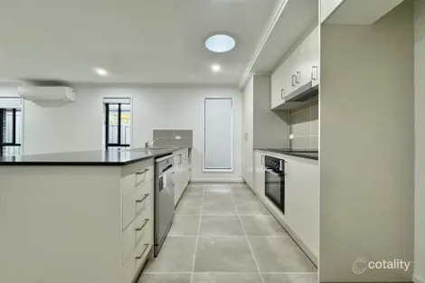 Property photo of 8 Peppermint Road Morisset NSW 2264