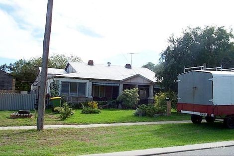 6 Smythe St, Rockingham, WA 6168