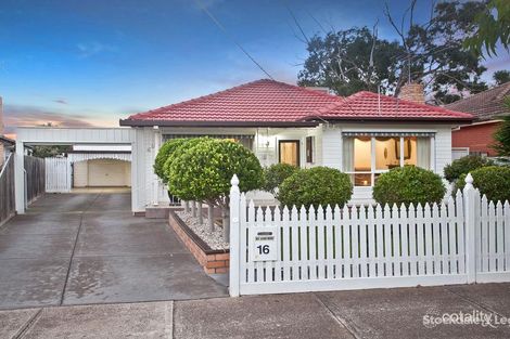 Property photo of 16 Earlsfield Court Deer Park VIC 3023