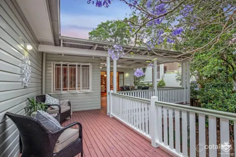 Property photo of 51 Josling Street Toowong QLD 4066