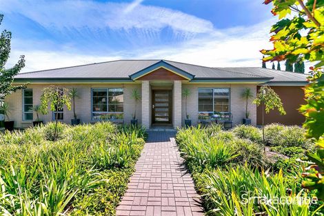 Property photo of 2 Hawdon Place Mount Barker SA 5251