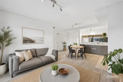 80/59 Breaksea Dr, North Coogee, WA 6163