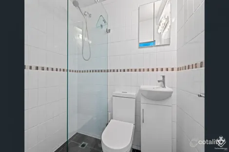 Property photo of 133 Morehead Avenue Norman Park QLD 4170