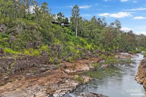 Property photo of 411 Millstream Parade Millstream QLD 4888