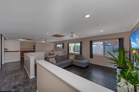 Property photo of 14 Adventure Close Bentley Park QLD 4869