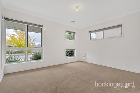 Property photo of 58 Cloverfield Crescent Wollert VIC 3750