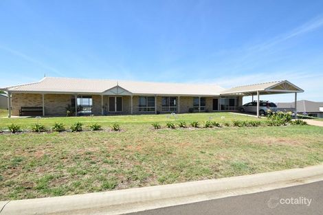 42 Panorama Dr, Glenvale, QLD 4350