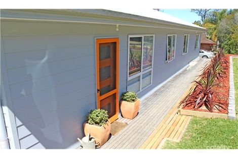 Property photo of 62 Karoola Crescent Surfside NSW 2536