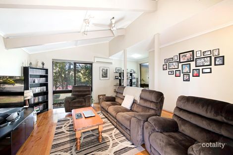 Property photo of 10 Landale Place Charnwood ACT 2615