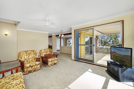 Property photo of 19 Masefield Avenue Bateau Bay NSW 2261