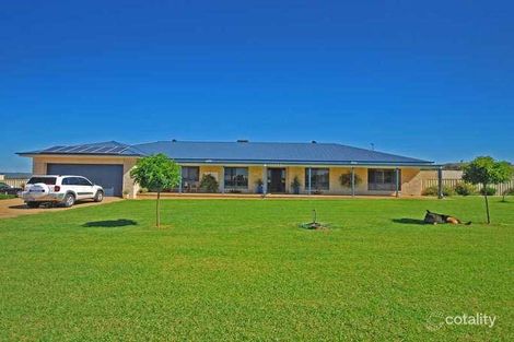 Property photo of 17 Mirbelia Drive Springvale NSW 2650