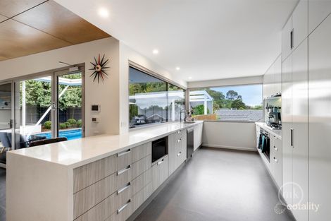 Property photo of 9 Rangeview Road Lower Plenty VIC 3093