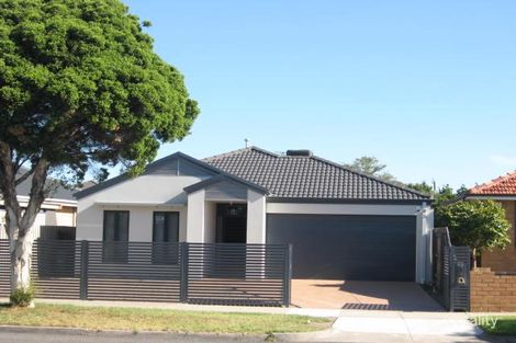 53 Blackshaws Rd, Newport, VIC 3015