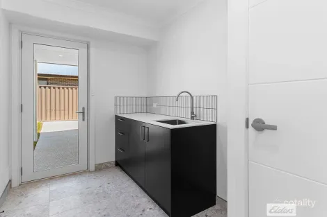 Property photo of 7B Griffin Place Sulphur Creek TAS 7316