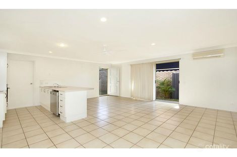 Property photo of 2/7 Woburn Place Burleigh Waters QLD 4220