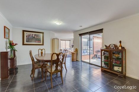 Property photo of 4 Fourth Mews Maddingley VIC 3340