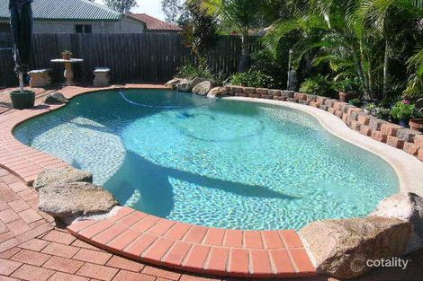 Property photo of 8 Jacaranda Place Ormiston QLD 4160