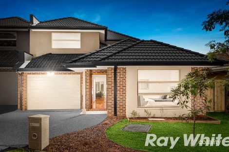 Property photo of 8 Dunstan Street Macleod VIC 3085