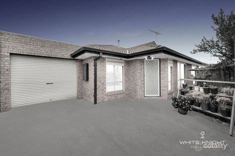 Property photo of 2/32 James Street St Albans VIC 3021