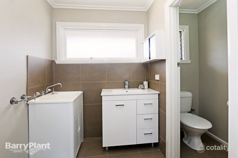 Property photo of 4/23 Hutcheson Avenue Highton VIC 3216